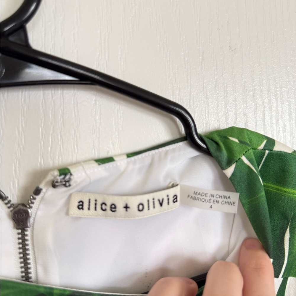 Alice + Olivia Coley Crew Tropical Leaves Dress - Picture 5 of 6